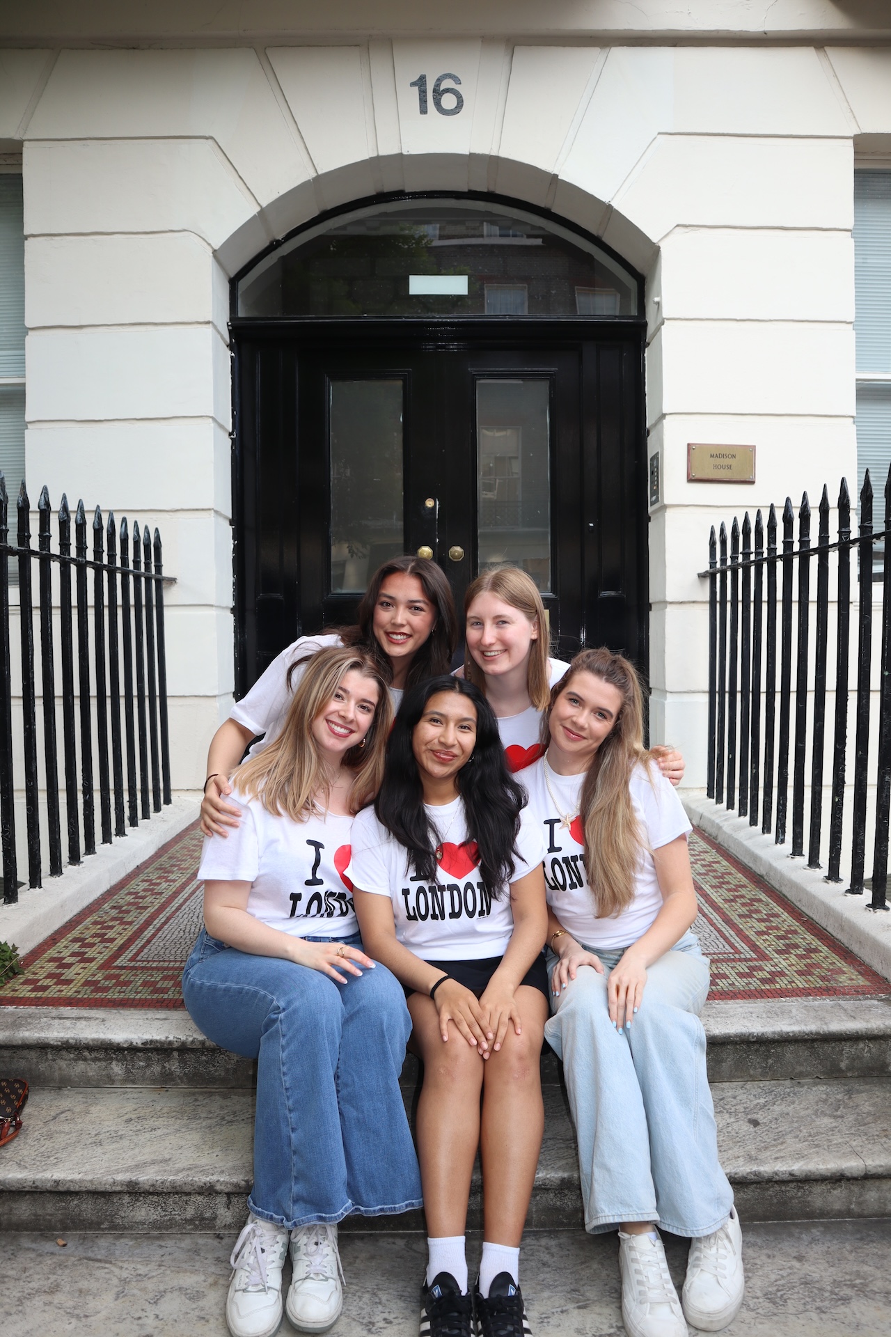 Girls in 'I Heart London' shirts